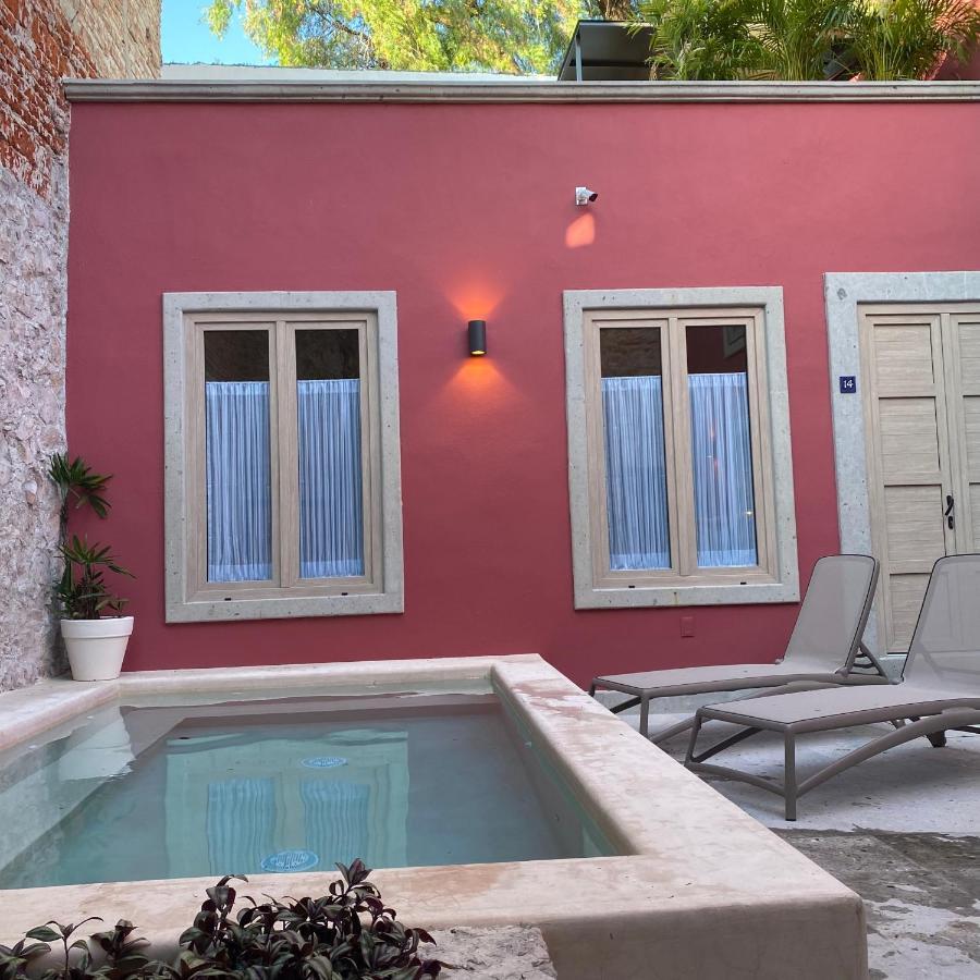 Casa Once Hotel